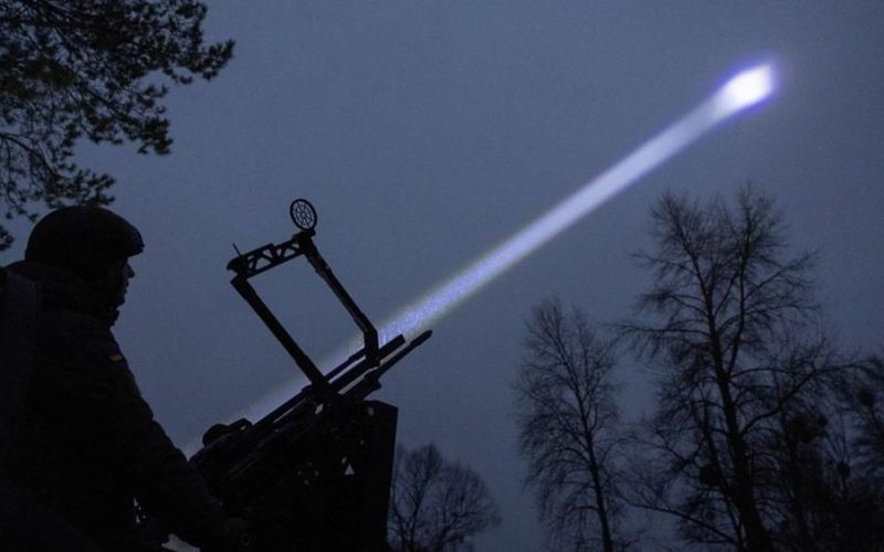 У Житомирській області лунали вибухи: повітряні сили збивали літаючі об’єкти рф