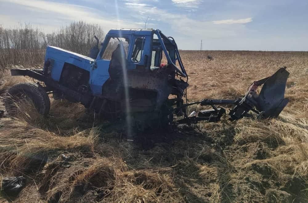 У Коростенському районі працівник лізхоза на тракторі підірвався на вибухівці