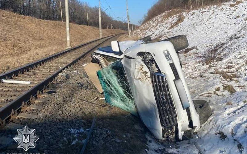 Лютий на дорогах Житомирщини: 40 ДТП, 6 загиблих і десятки травмованих
