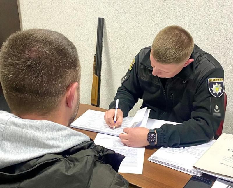 Більш як за три місяці на Житомирщині задекларували 14 автоматів, понад 50 мисливських рушниць та 6 пістолетів
