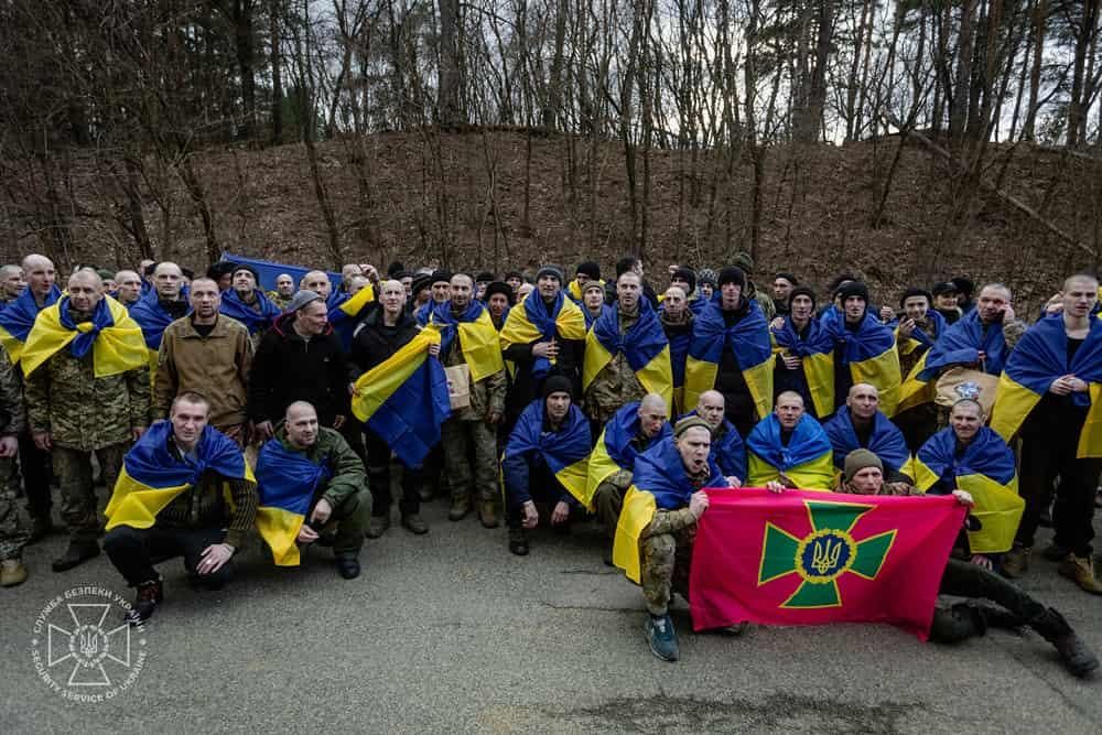 Майже три роки полону – до Житомирщини повернувся 30-річний нацгвардієць
