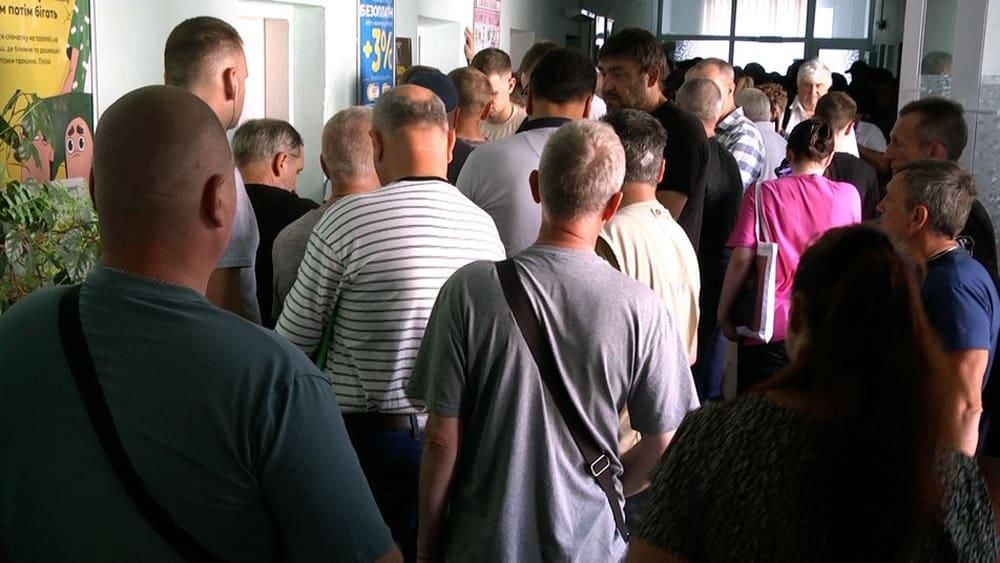 У Житомирському обласному ТЦК розповіли про терміни повторного проходження ВЛК для обмежено придатних та штрафи за неявку