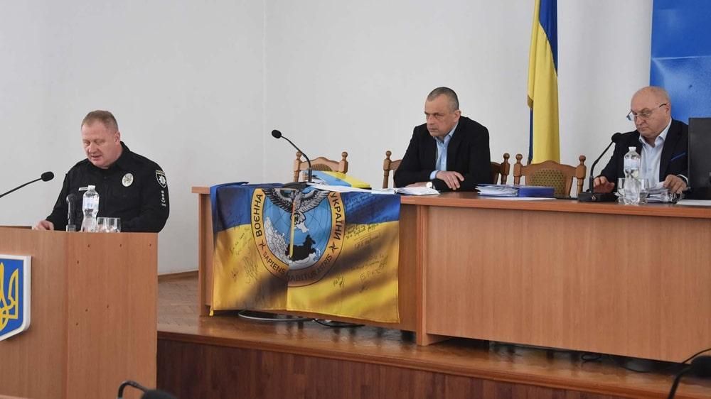 Зброя, камери відеоспостереження, гроші з бюджету та допомога ЗСУ: що обговорювали на сесії Коростенської міськради
