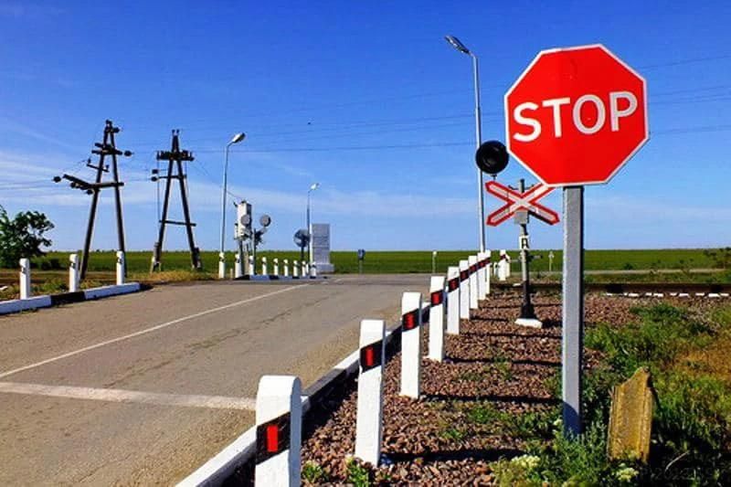 У Коростені 17 квітня тимчасово перекриють переїзд через ремонт колій: схема руху та об’їзду ділянки
