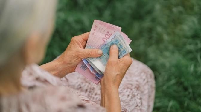 Кожен третій пенсіонер в Україні отримує 3 340 грн пенсії: на скільки зросли виплати на Житомирщині