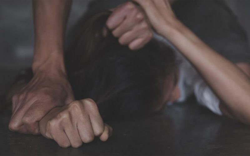 Зґвалтував 8-річну сестру за гроші – на Житомирщині судили 13-річного хлопця