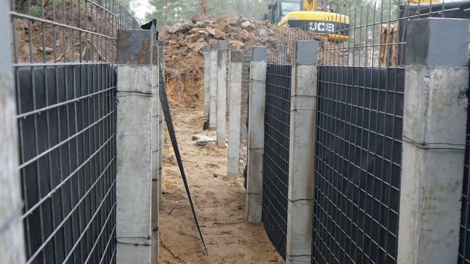 Потрібно бути готовим до будь-яких сценаріїв – як на півночі Житомирщини укріплюють кордон з білоруссю