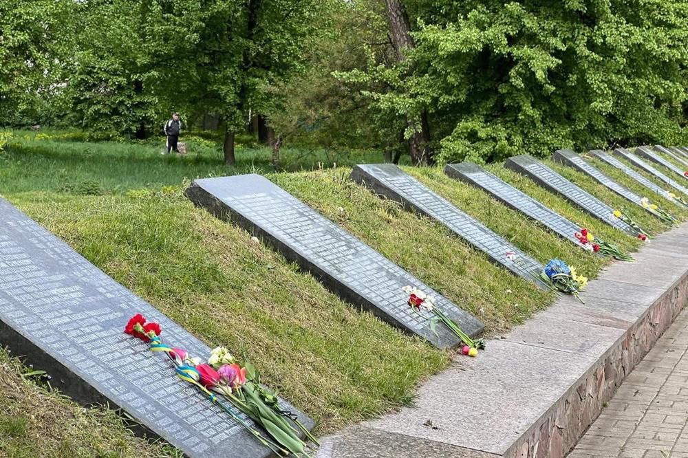 На Коростенщині вшанували пам’ять полеглих у Другій світовій війні