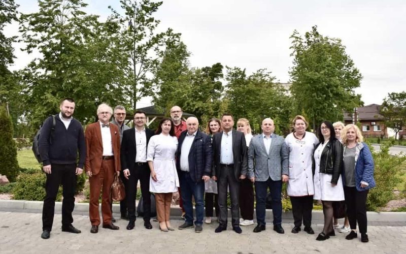 Коростенська лікарня планує розпочати співпрацю з “Феофанією”