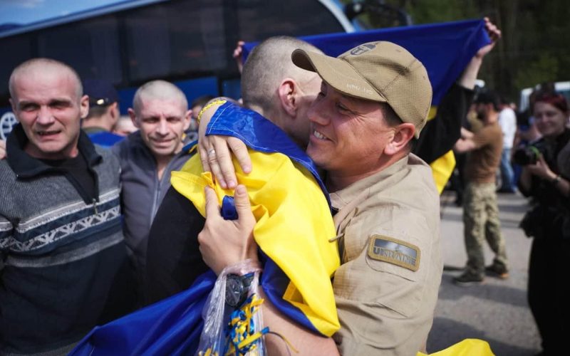 З ворожого полону до України повернули жителя Олевської громади Олега Михальчука