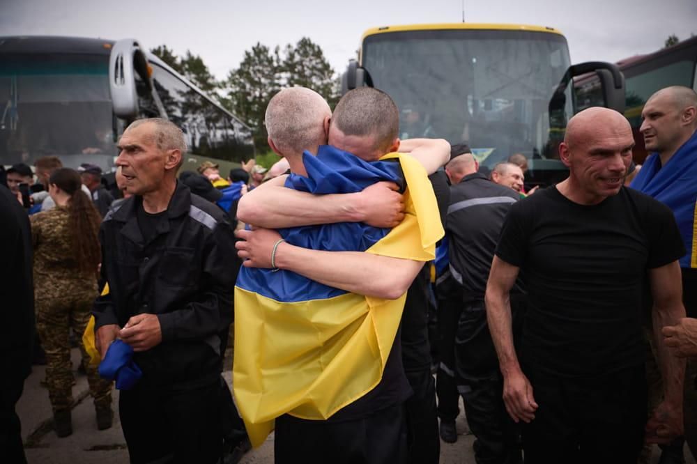 Третій етап обміну: на Житомирщину повернулися захисники з восьми громад