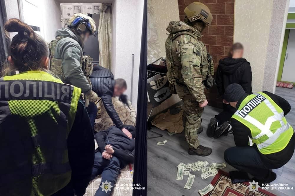 Вимагали у пораненого військового та його його дружини 3 тис. доларів – на Житомирщині судитимуть рекетирів