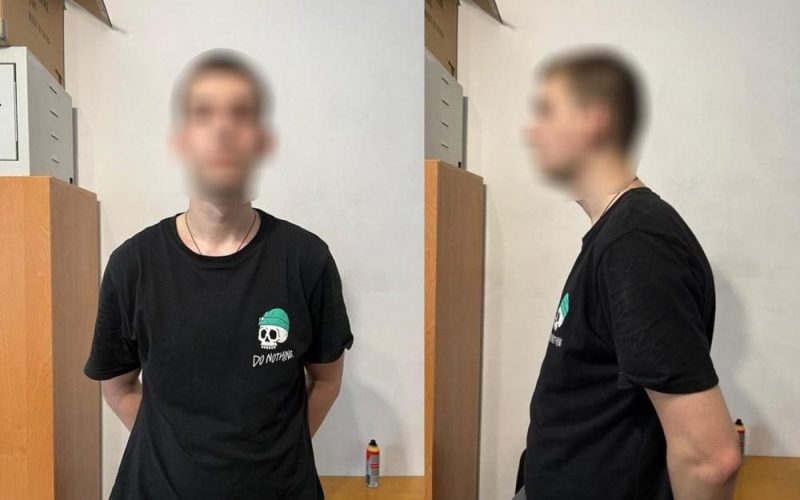 Біля кордону на Коростенщині чоловік під час спроби втекти розпилив газовий балончик в обличчя прикордонника