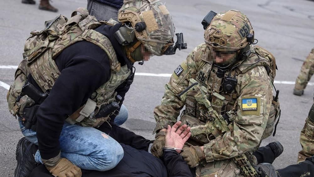 Нова тактика спецслужб Росії: окупанти намагаються вербувати українців, видаючи себе за СБУ