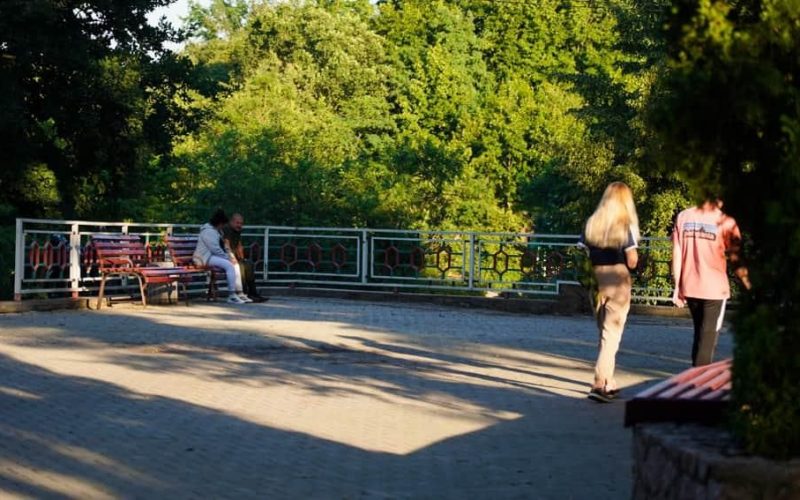 Спека та грози – синоптики повідали про погоду в Коростені на вихідні дні