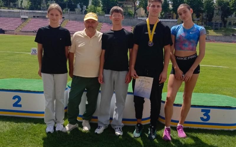 На Чемпіонаті України у Львові коростенський легкоатлет Данило Вигівський виборов золоту та бронзову медалі