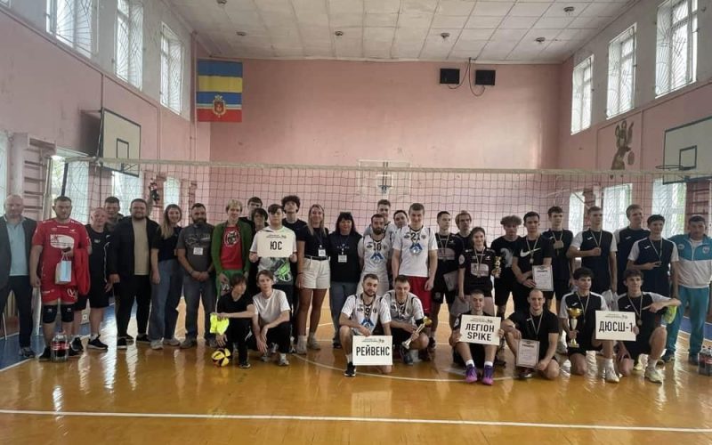 У Коростені відбувся щорічний турнір з волейболу «Вперед до перемоги – 2025»