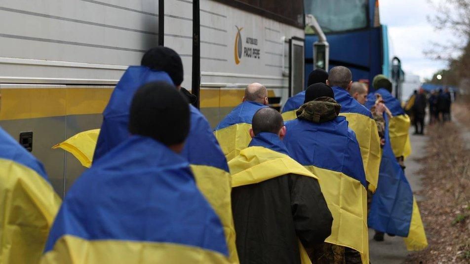 Стало відомо ім’я звільненого з полону військового з Коростенщини: подробиці історії повернення
