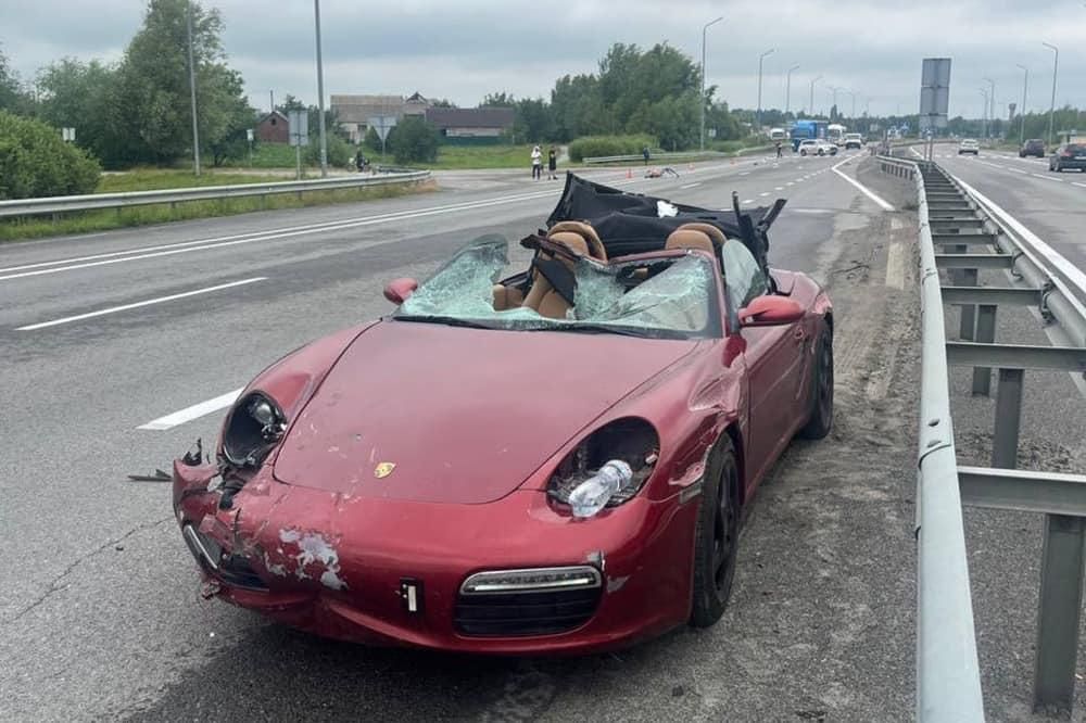 Смертельне ДТП на трасі в Житомирській області: Porsche врізався в велосипед
