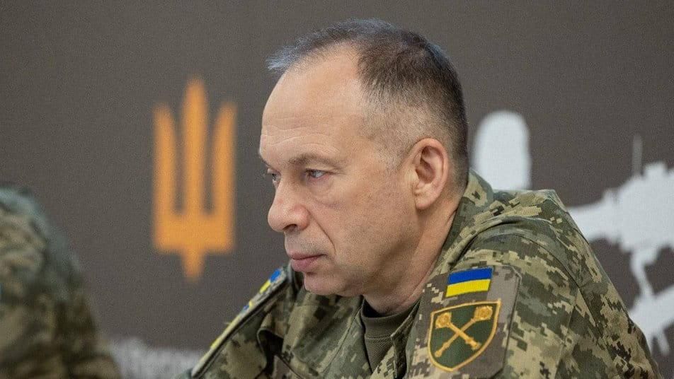 Сирський: Скупчення особового складу і військової техніки у навчальних центрах заборонено