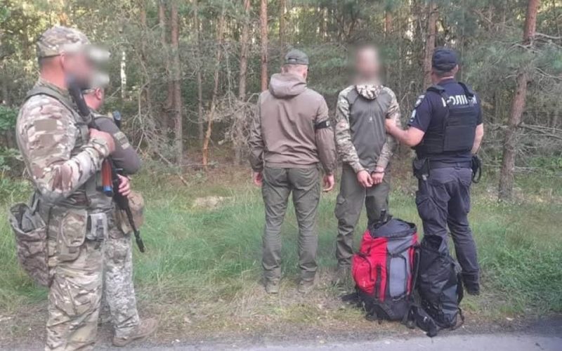 За допомогою безпілотника прикордонники затримали киянина, який намагався перетнути кордон через Житомирську область