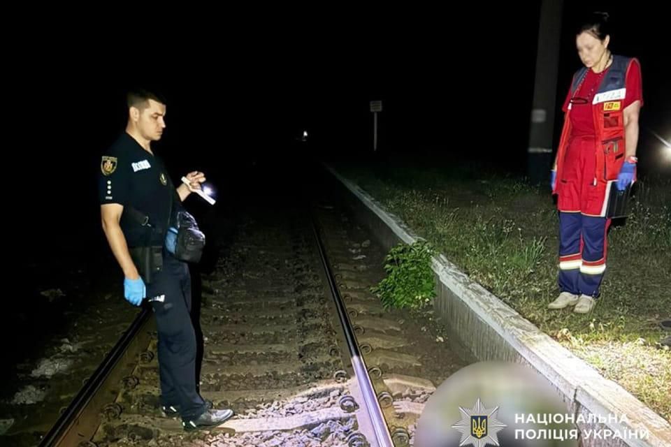 У Житомирській області вантажний потяг на смерть збив чоловіка