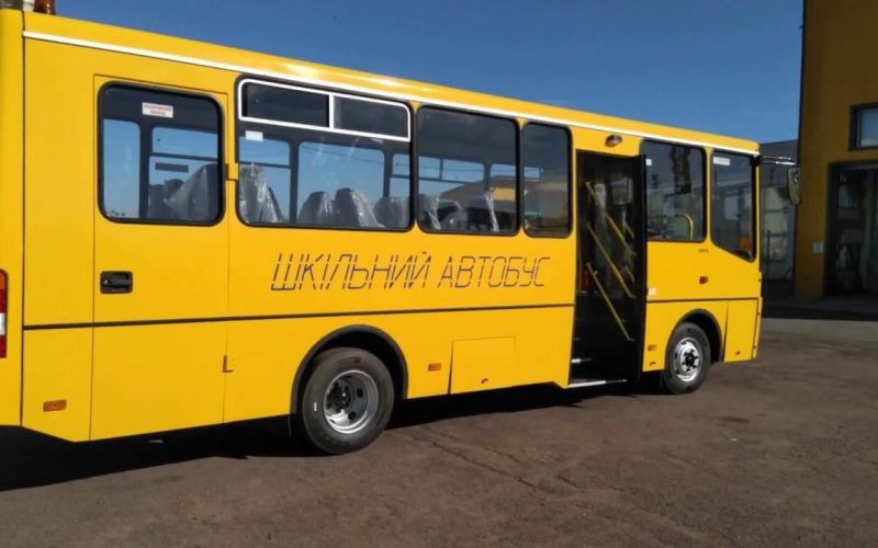 Громади Житомирщини за три роки придбали понад 70 шкільних автобусів
