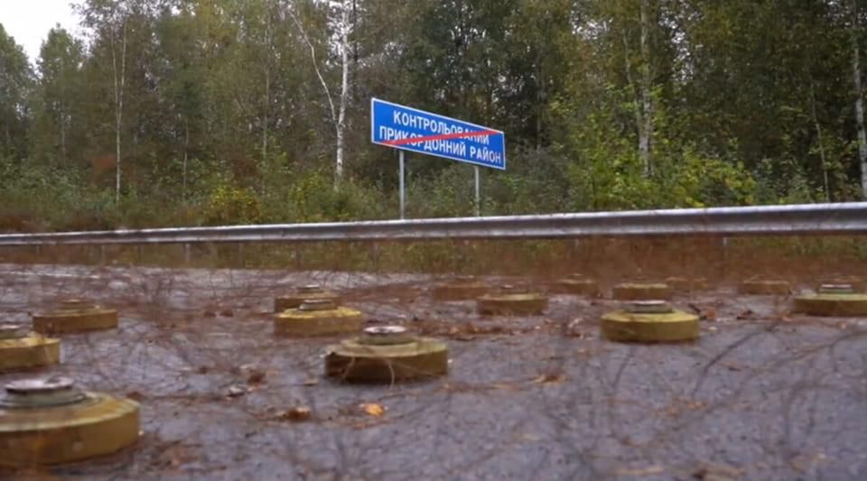 В Овруцькій міській раді нагадали про небезпеку на прикордонні: встановлені інженерні загородження та мінні поля