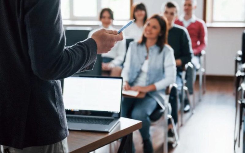 З початку року більш як пів тисячі жителів Житомирщини отримали ваучери на навчання