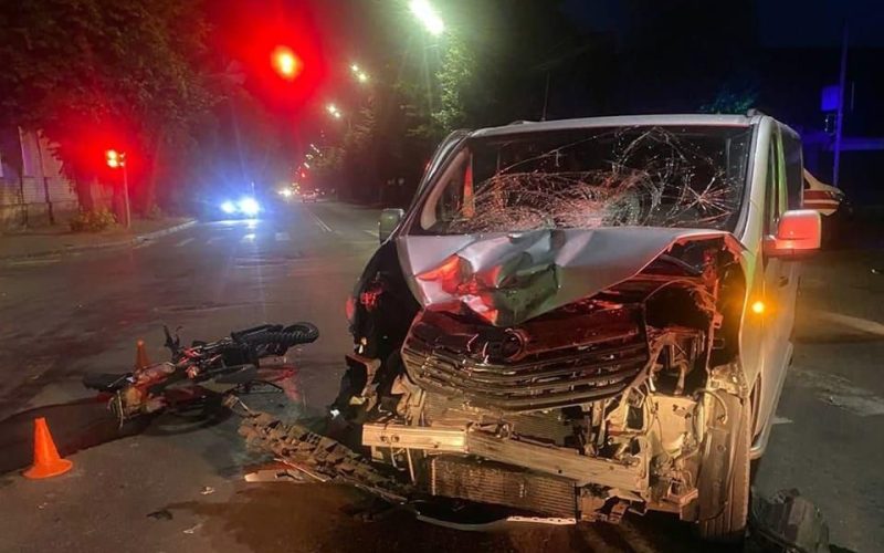 На Житомирщині у ДТП загинув 40-річний мотоцикліст, пасажирка у лікарні
