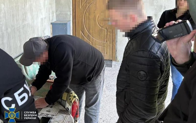 Перешкоджали мобілізації в області – підозру отримав інформатор, який працював на Коростенщині та адміністратор Viber-каналу