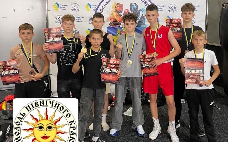 З обласного чемпіонату по боксу коростенські спортсмени повернулись з медалями