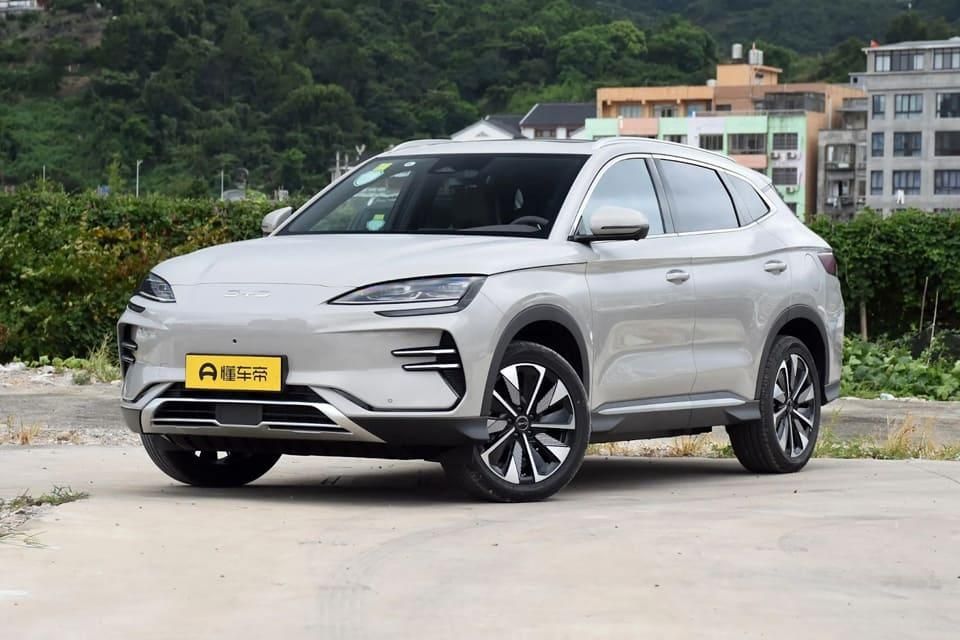 За пів року українці придбали майже 33 тисяч нових авто: найпопулярніші моделі