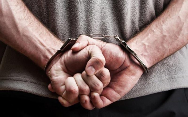 Побив знайомого до смерті та пішов геть – за ґрати на 8 років сяде 64-річний житель Житомирщини