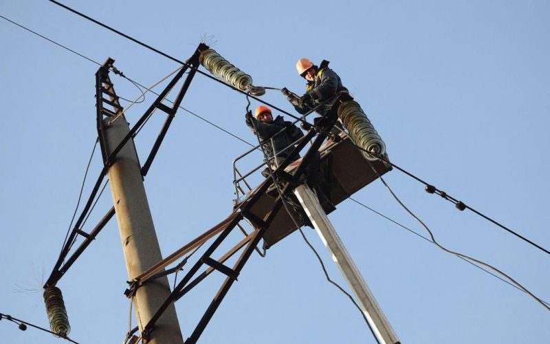 Через негоду в Житомирській області було знеструмлено понад 170 населених пунктів