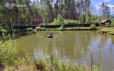 Пірнув та не виплив – зі ставка на Овруччині рятувальники дістали тіло молодого чоловіка