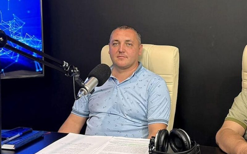 Начальник коростенського водоканалу за рік заробив майже 500 тис. грн та з дружиною мають по дві автівки