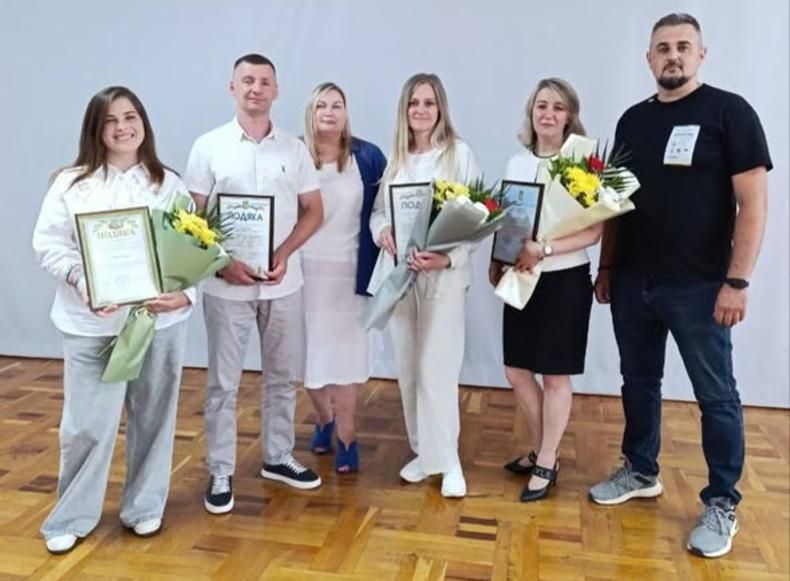 Двоє представників Малинської громади до Дня молоді отримали обласні відзнаки
