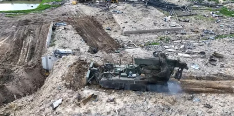 Обстеження та ліквідація наслідків на місці вибуху в селі на Житомирщині завершені: загрози немає