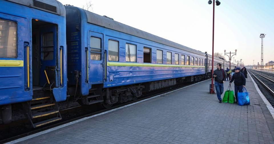 Після нічної атаки рф на Житомирщині затримується низка поїздів