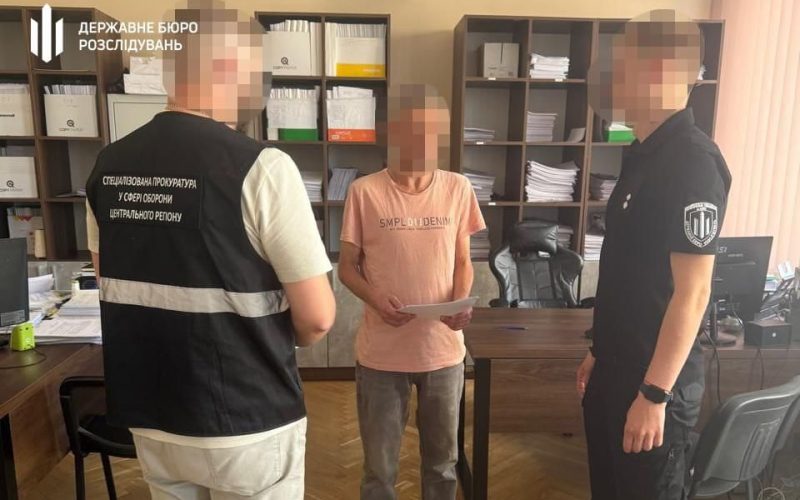 Зливав дані про дислокацію полігонів у Житомирській та інших областях: суд обрав запобіжний захід військовому