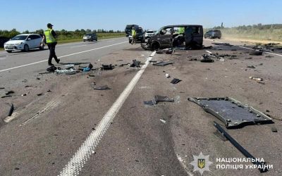 На трасі в Житомирській області зіштовхнулись чотири автівки: постраждали декілька осіб
