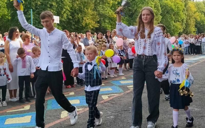 У Малинській громаді цьогоріч за шкільні парти сіли близько 4 тисяч учнів