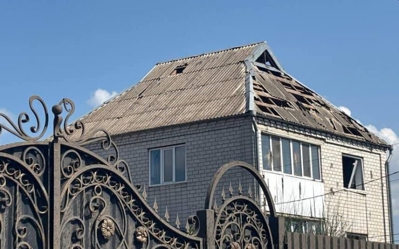 У місті Житомирської області після атаки рф пошкоджені 5 шкіл, профтехучилище та будинки