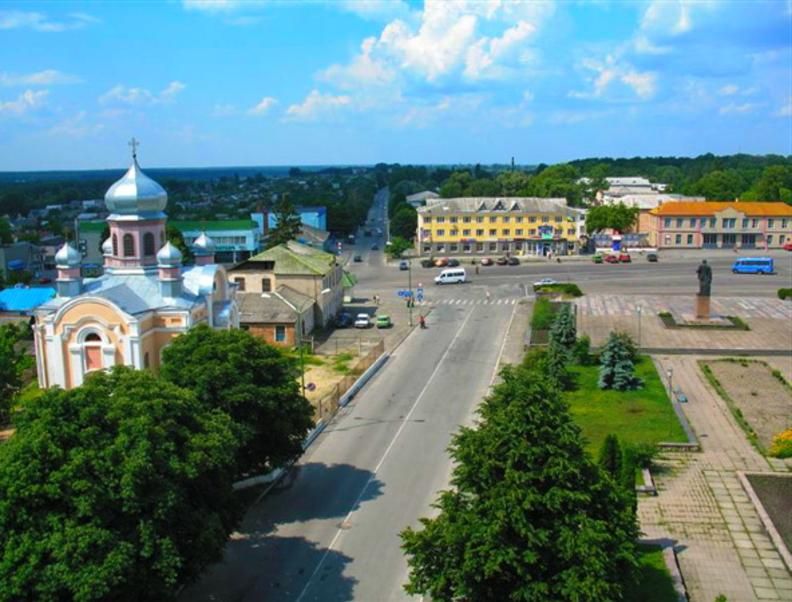 На День міста у Малині відбудеться благодійний ярмарок, лотерея та бульбашкова дискотека