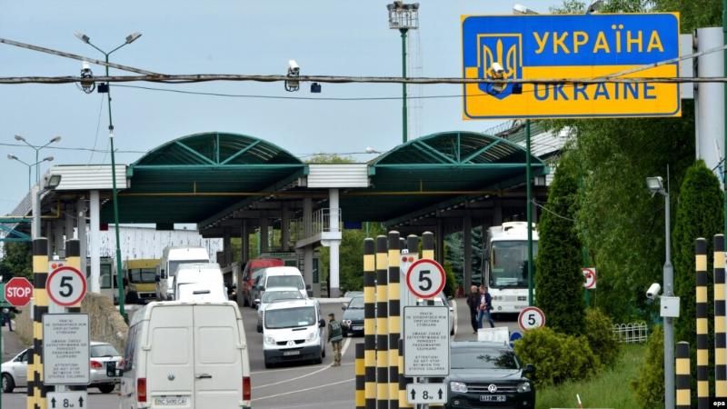 Польща тестує нову систему пропуску: українцям радять планувати більше часу для перетину кордону