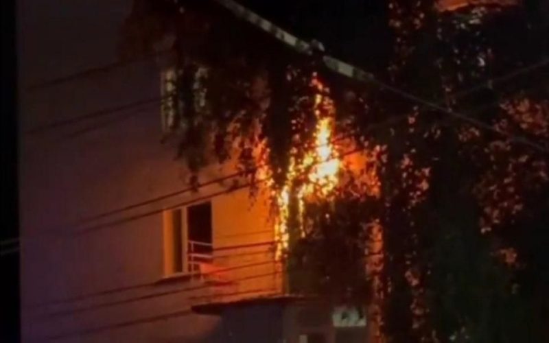 У Житомирі горів гуртожиток медінституту: евакуювали близько 400 осіб