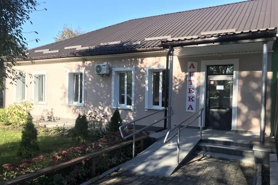 У селі Велика Фосня та Овручі зробили ремонт в амбулаторіях
