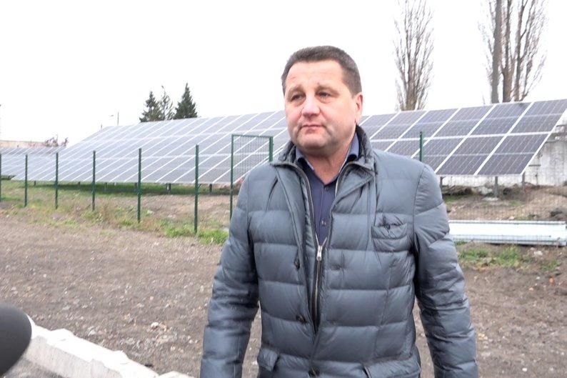 У міській лікарні Коростеня встановлять другу сонячну електростанцію: забезпечуватиме енергією новий 8-й корпус