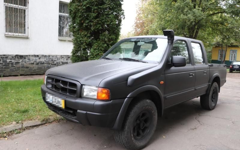 Військовий з села Олевської громади отримав автомобіль, який служитиме на фронті